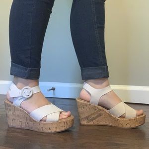 American Eagle Wedges